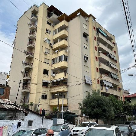 City Center Apartment 1 Тирана Экстерьер фото