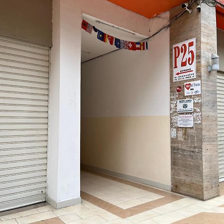 City Center Apartment 1 Тирана Экстерьер фото